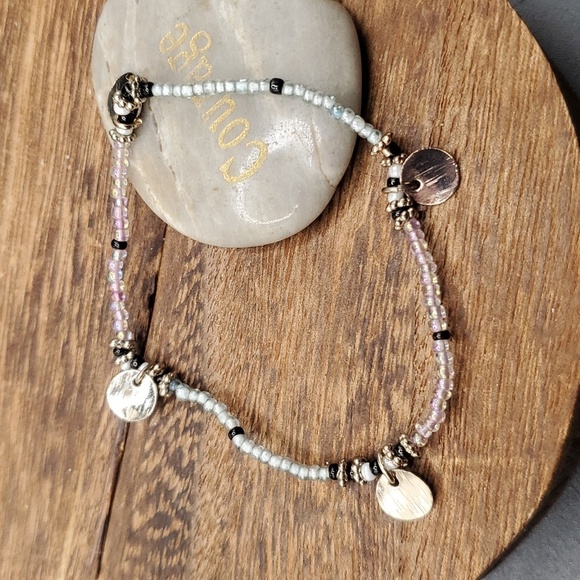 Jingle beach fun seed beaded bracelet B3125 - Picture 1 of 2